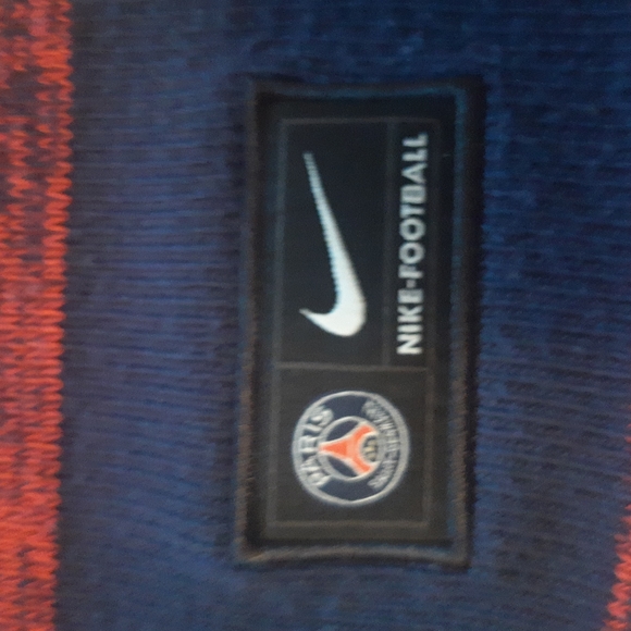 Nike Paris St-Germain Reversible Toque - Picture 9 of 14